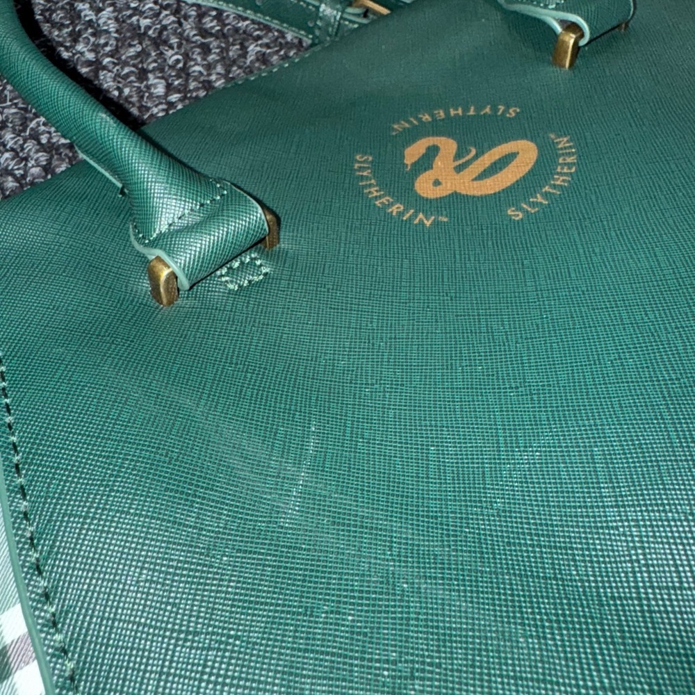 Harry Potter Slytherin Satchel Bag Green Crossbody Purse Hogwarts House Crest - Picture 3 of 7